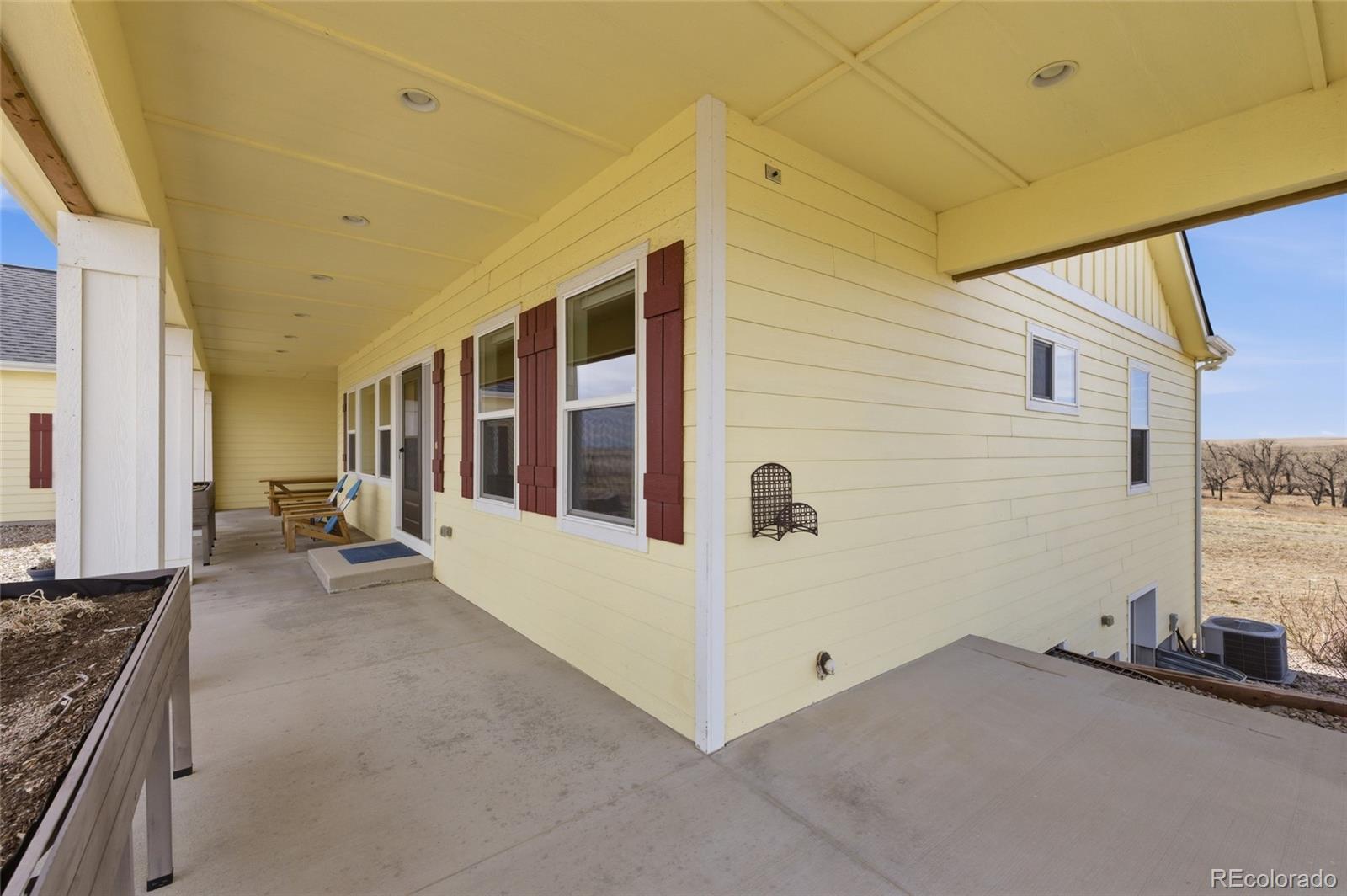 MLS Image #3 for 65206 e mexico place,byers, Colorado