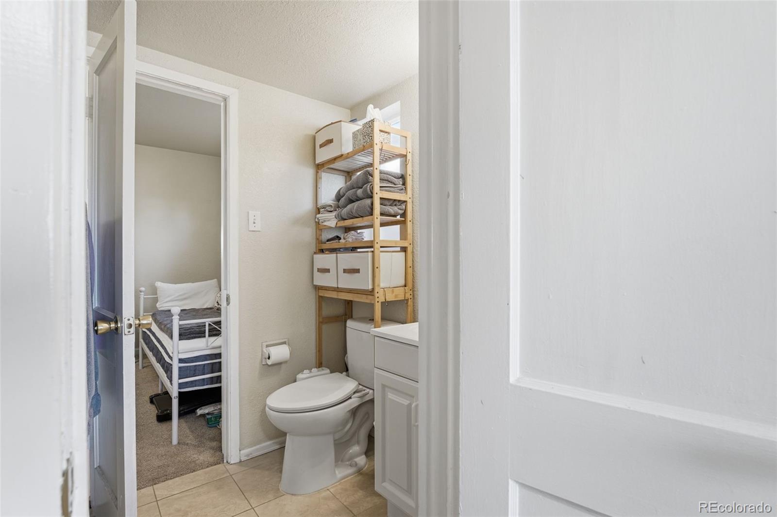 MLS Image #28 for 811  ursula street,aurora, Colorado