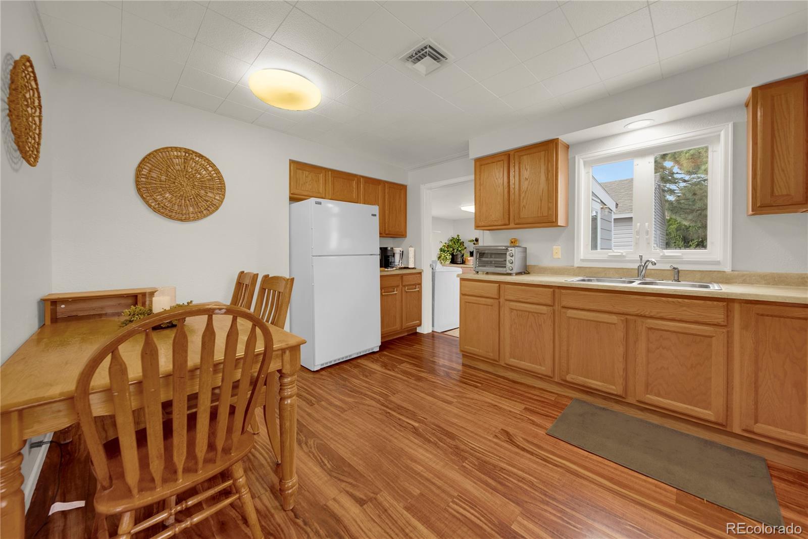 MLS Image #11 for 475 w 5th street,akron, Colorado