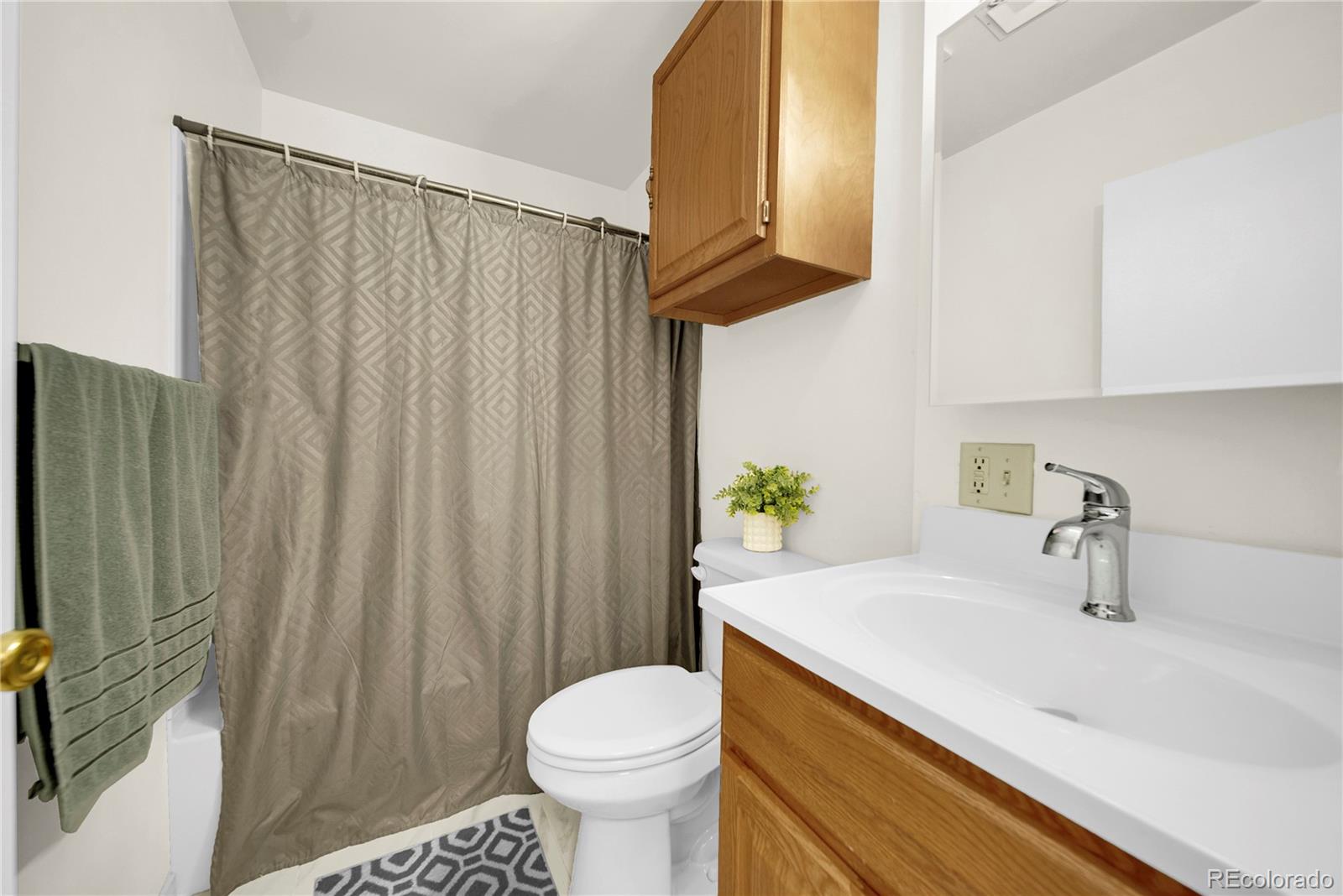 MLS Image #15 for 475 w 5th street,akron, Colorado