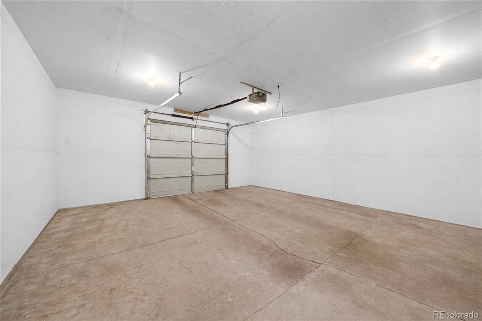 MLS Image #18 for 475 w 5th street,akron, Colorado