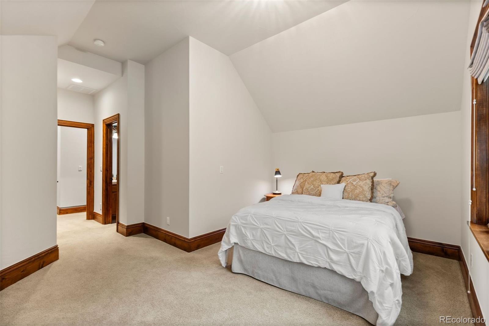 MLS Image #29 for 7800 e 6th avenue,denver, Colorado