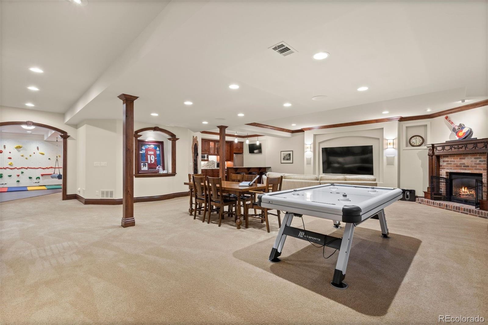 MLS Image #41 for 7800 e 6th avenue,denver, Colorado