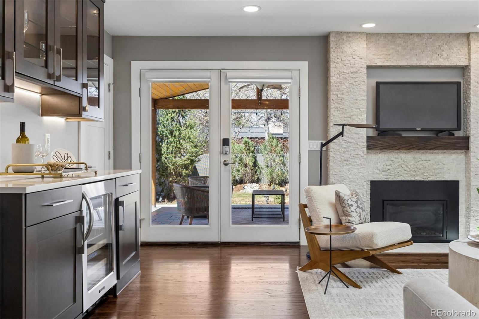 MLS Image #10 for 895 s glencoe street,denver, Colorado