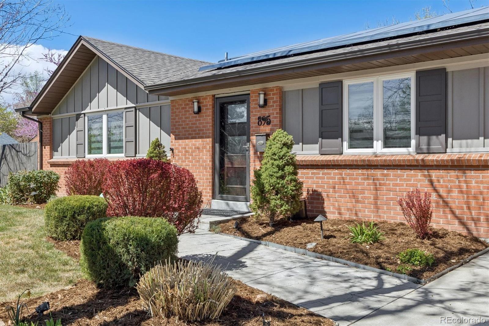 MLS Image #2 for 895 s glencoe street,denver, Colorado