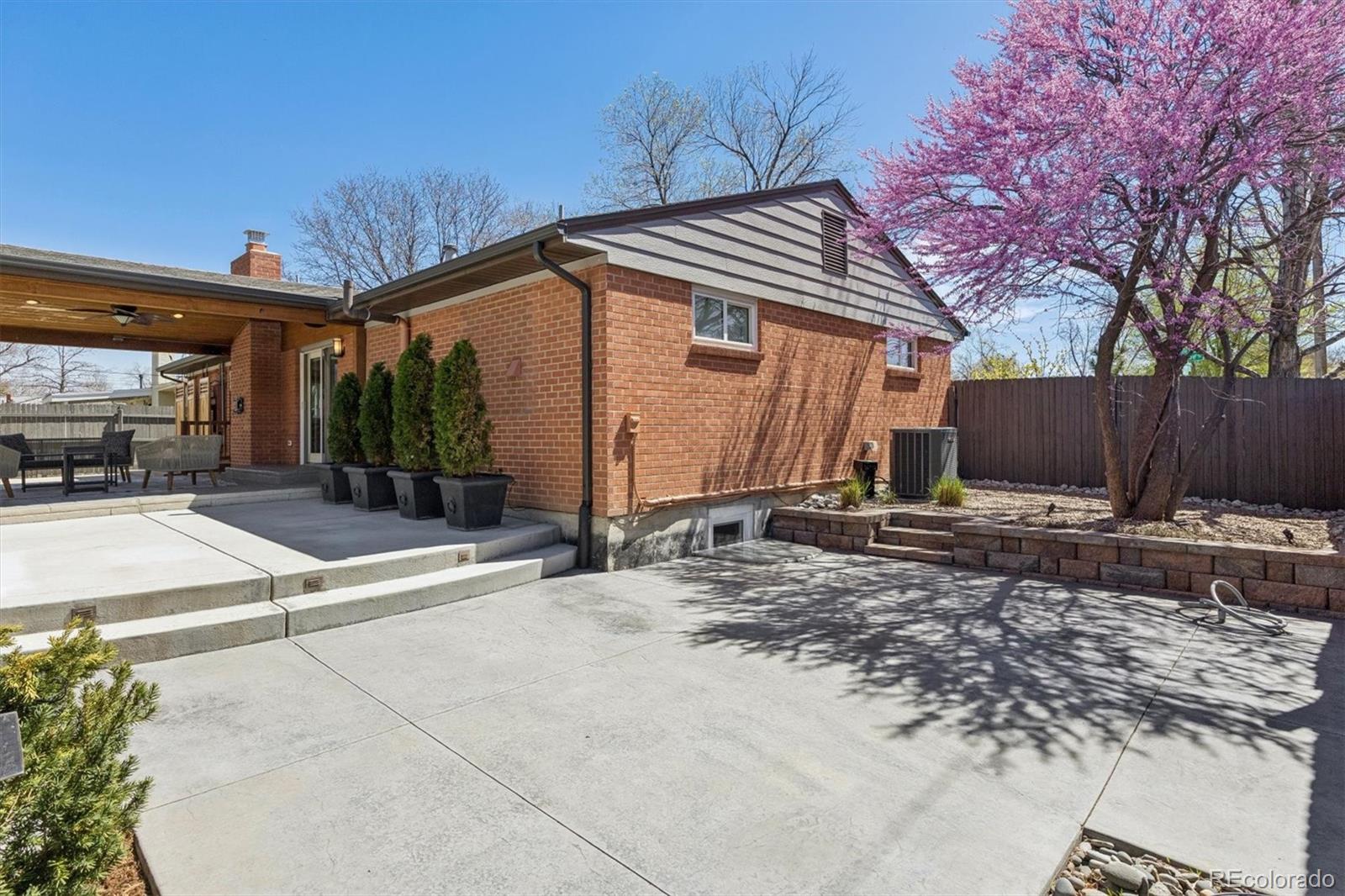MLS Image #23 for 895 s glencoe street,denver, Colorado