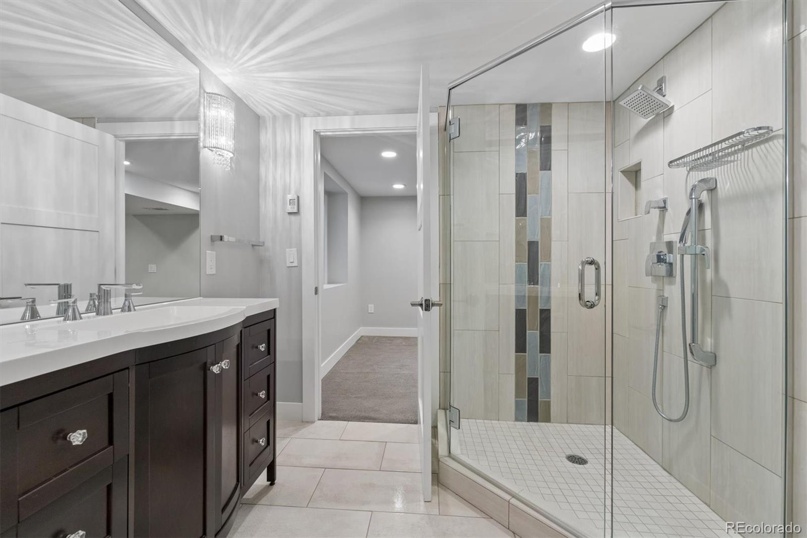 MLS Image #37 for 895 s glencoe street,denver, Colorado
