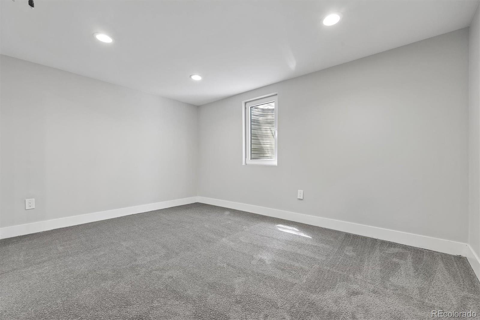 MLS Image #39 for 895 s glencoe street,denver, Colorado