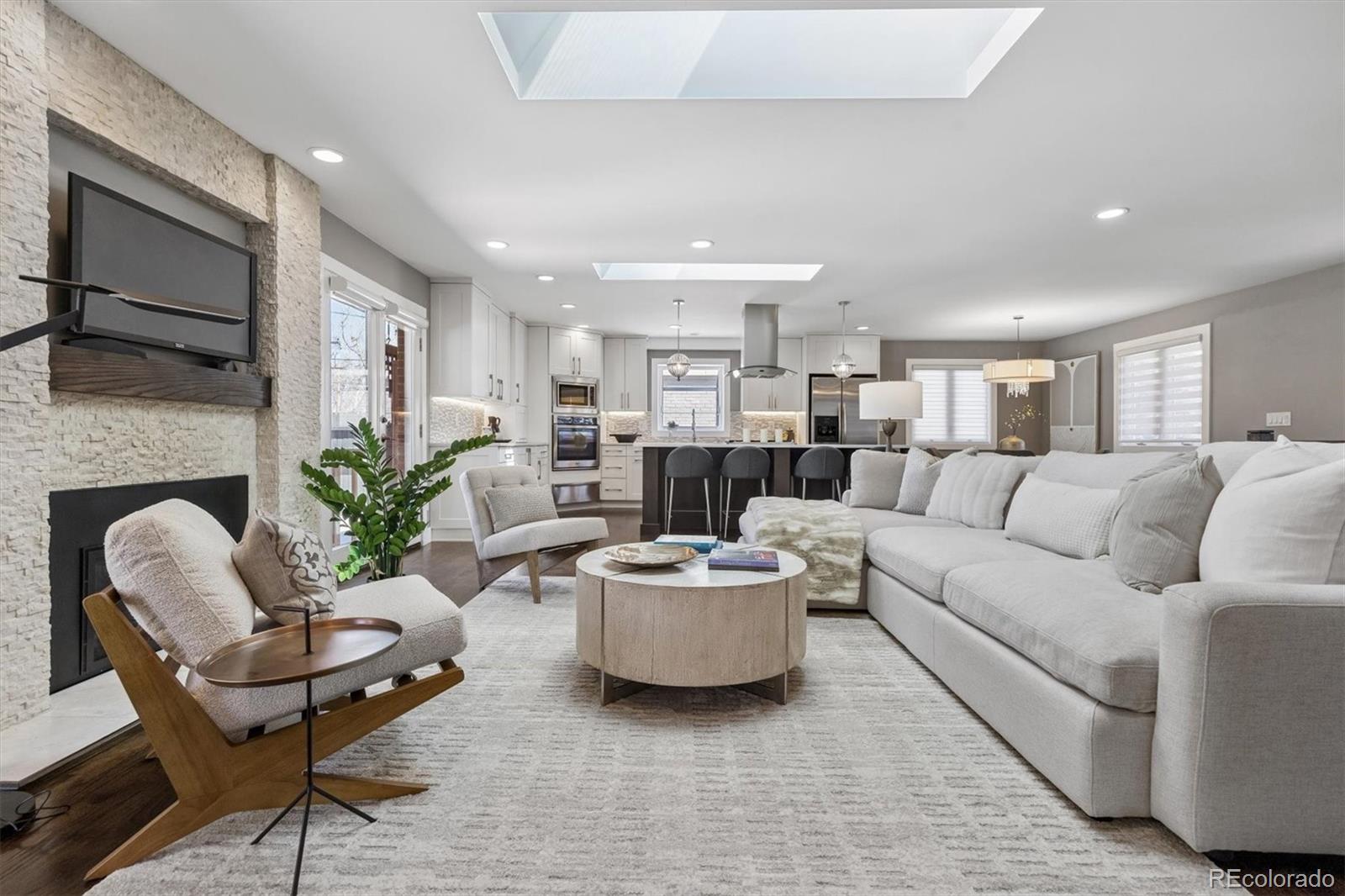MLS Image #6 for 895 s glencoe street,denver, Colorado