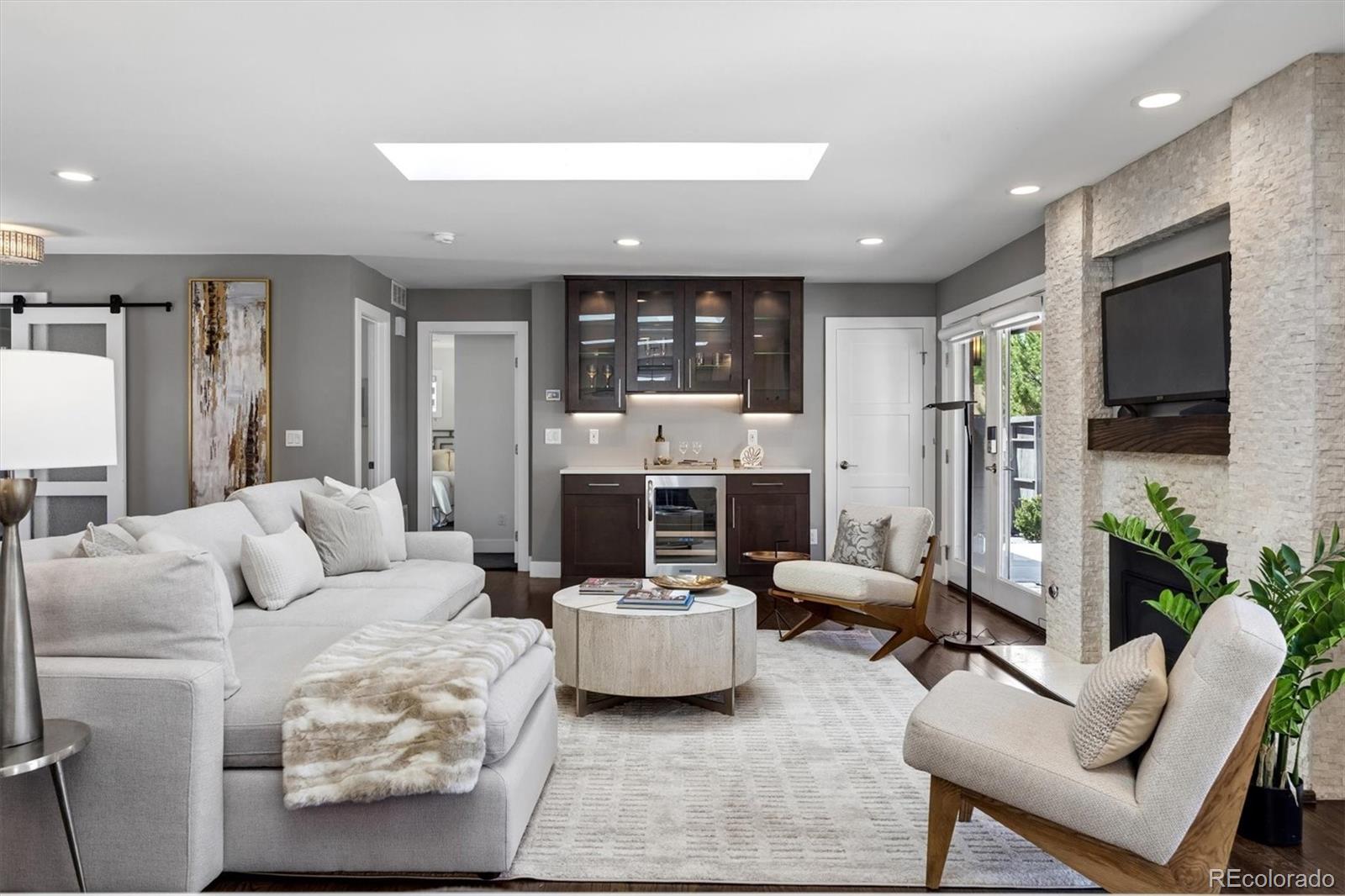 MLS Image #8 for 895 s glencoe street,denver, Colorado