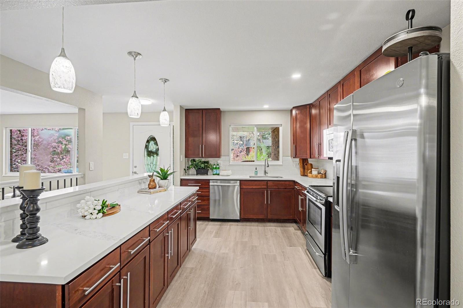 MLS Image #4 for 811  altair drive,littleton, Colorado
