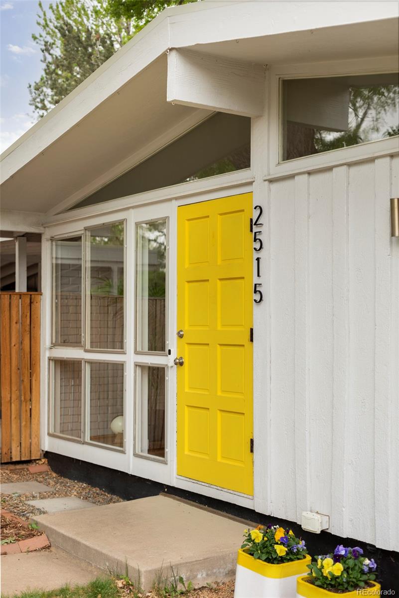 MLS Image #1 for 2515 s newton street,denver, Colorado