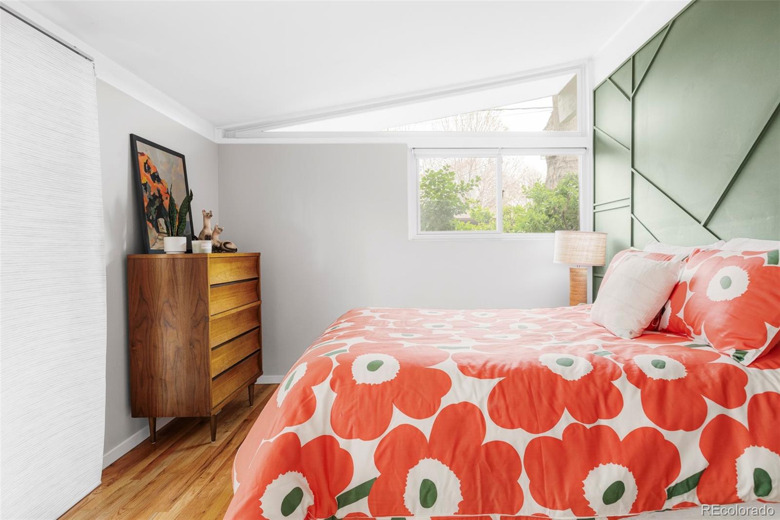 MLS Image #14 for 2515 s newton street,denver, Colorado