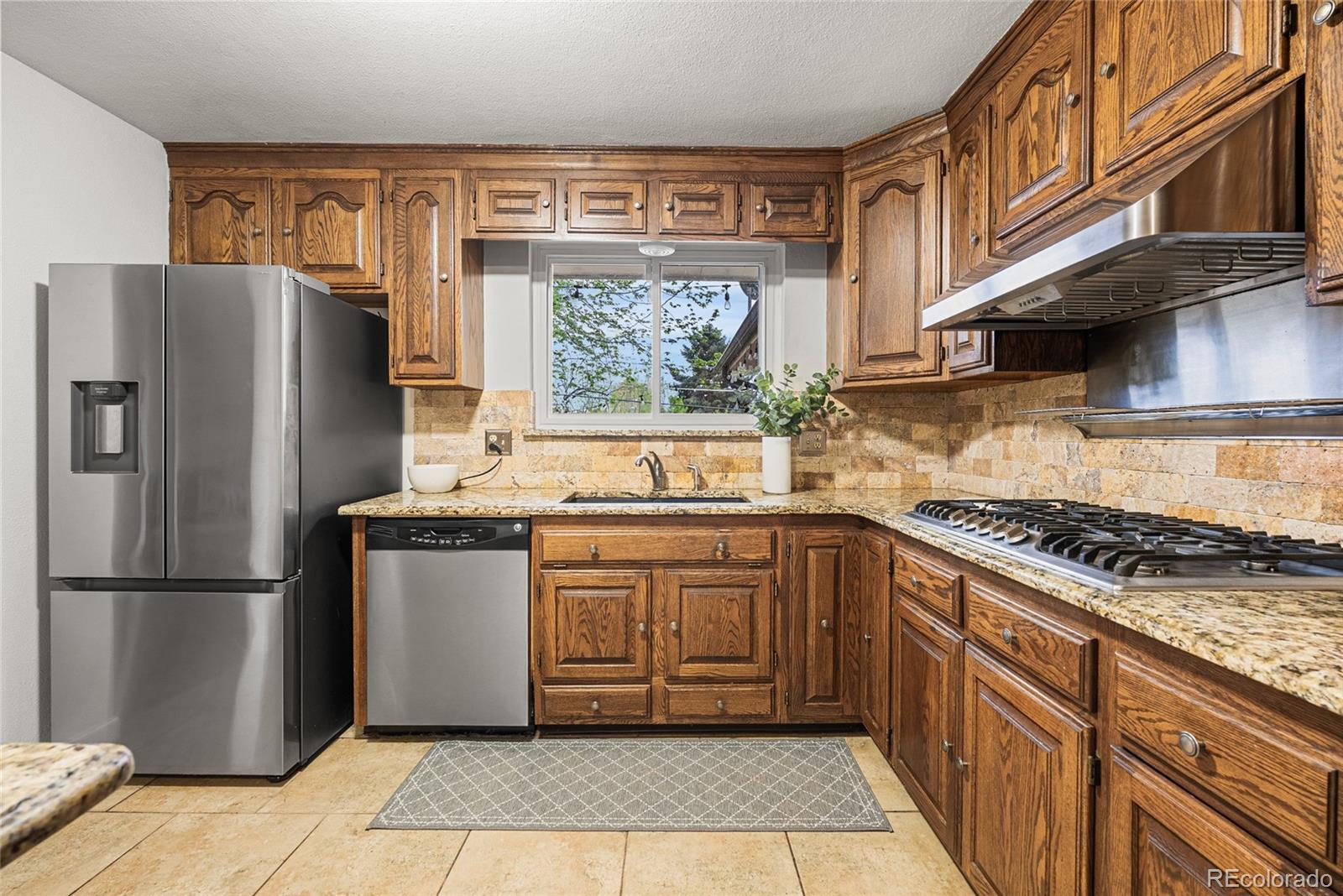 MLS Image #17 for 750  xenon street,lakewood, Colorado
