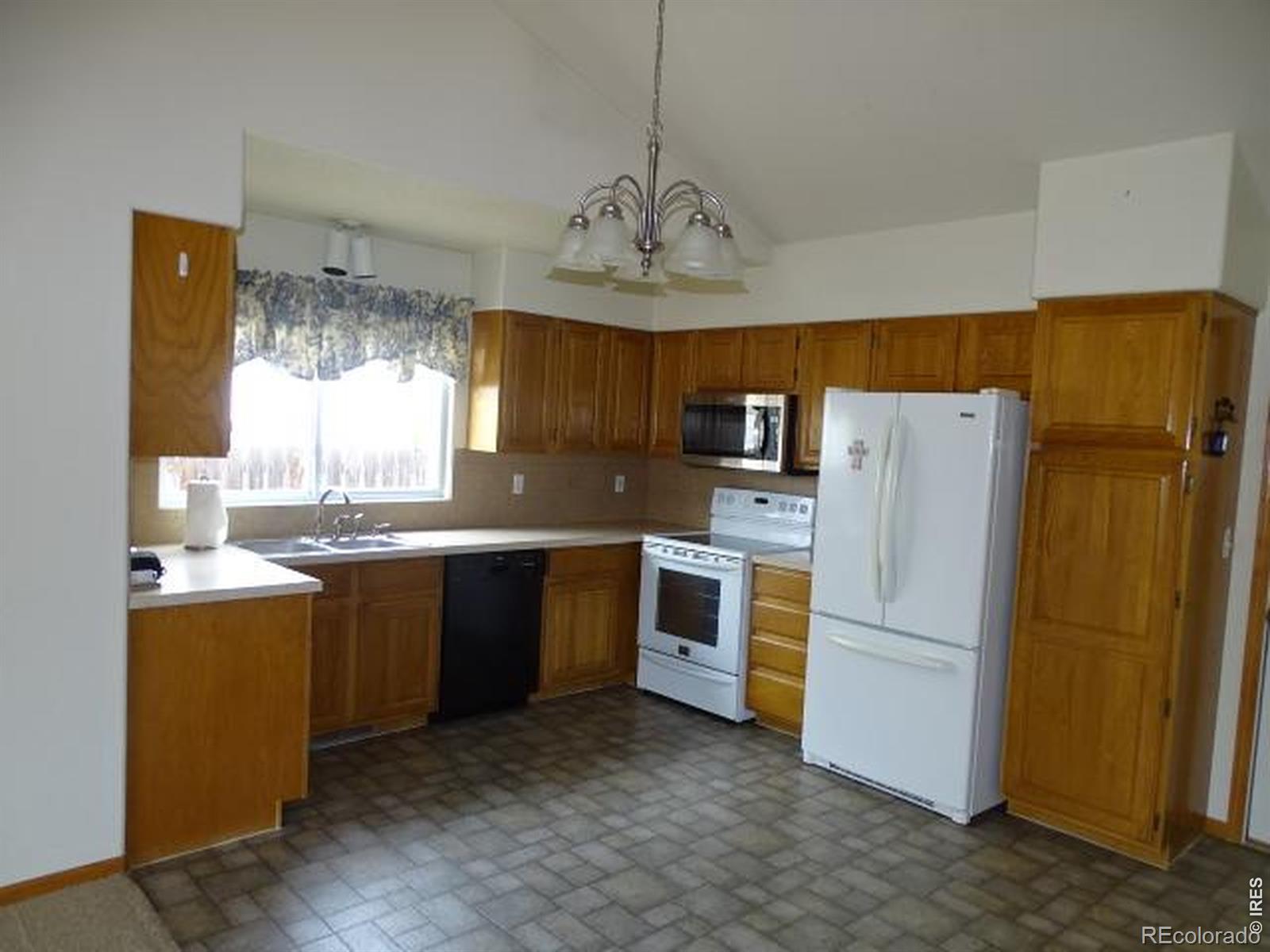 MLS Image #3 for 211 n 49th ave pl,greeley, Colorado