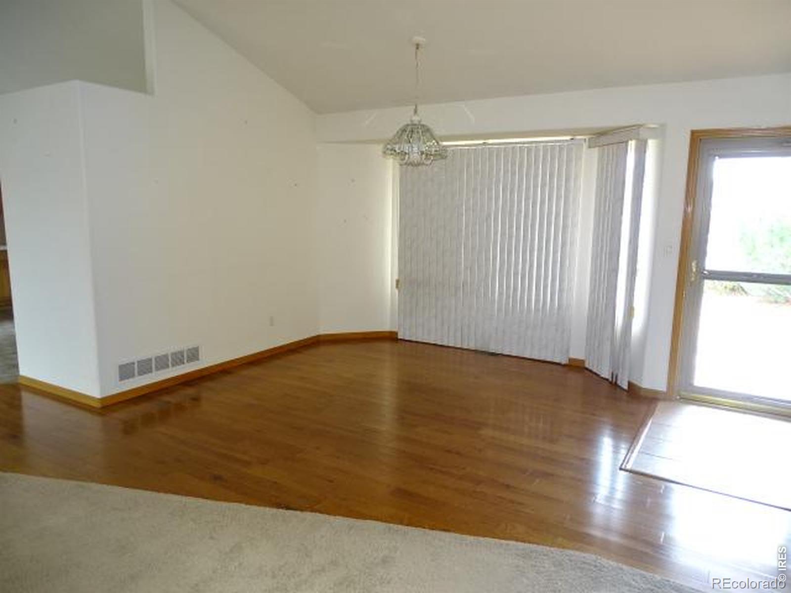 MLS Image #6 for 211 n 49th ave pl,greeley, Colorado