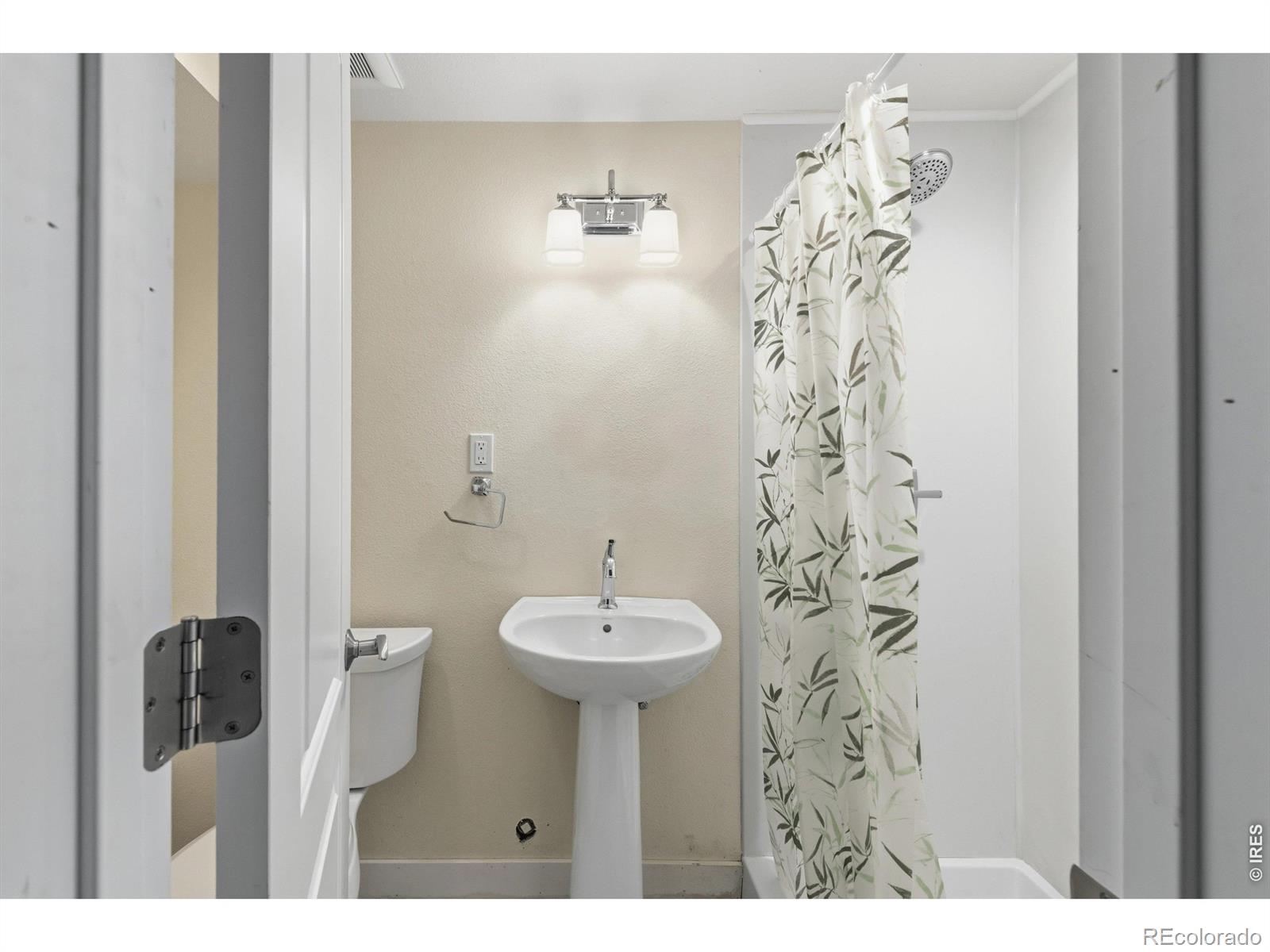 MLS Image #39 for 4744  essex court,boulder, Colorado