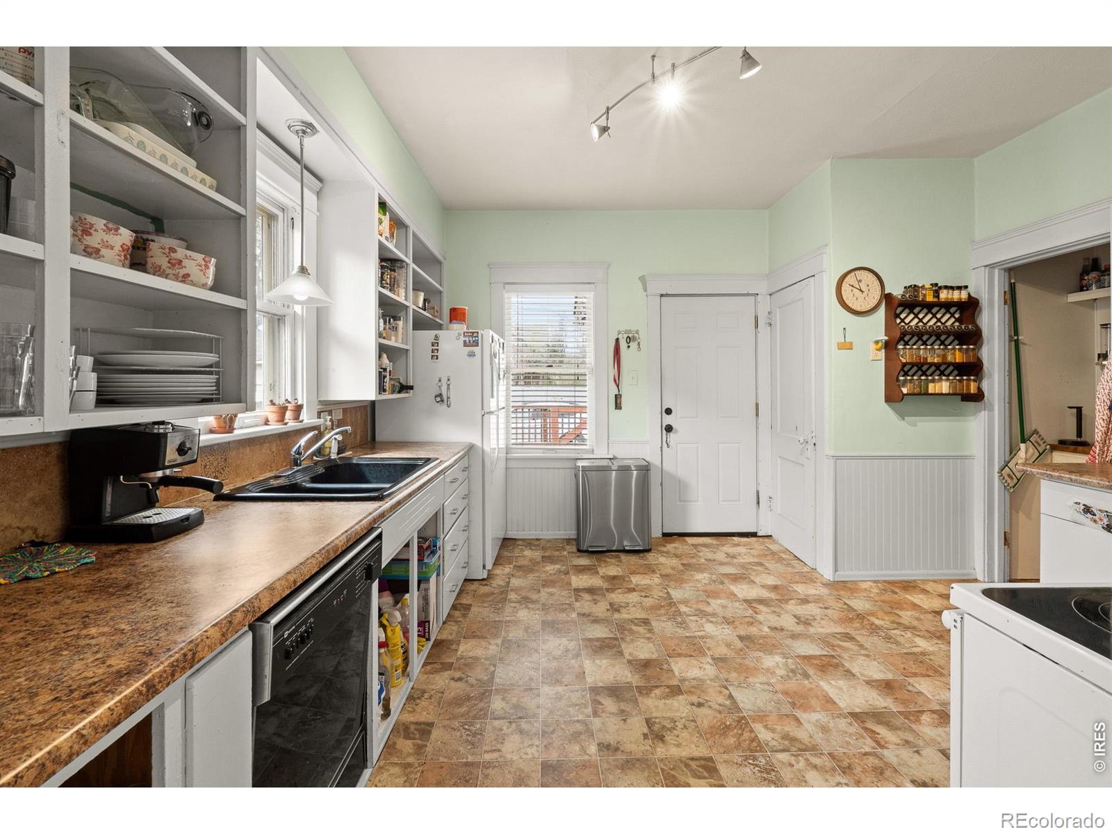 MLS Image #20 for 1227  14th avenue,greeley, Colorado