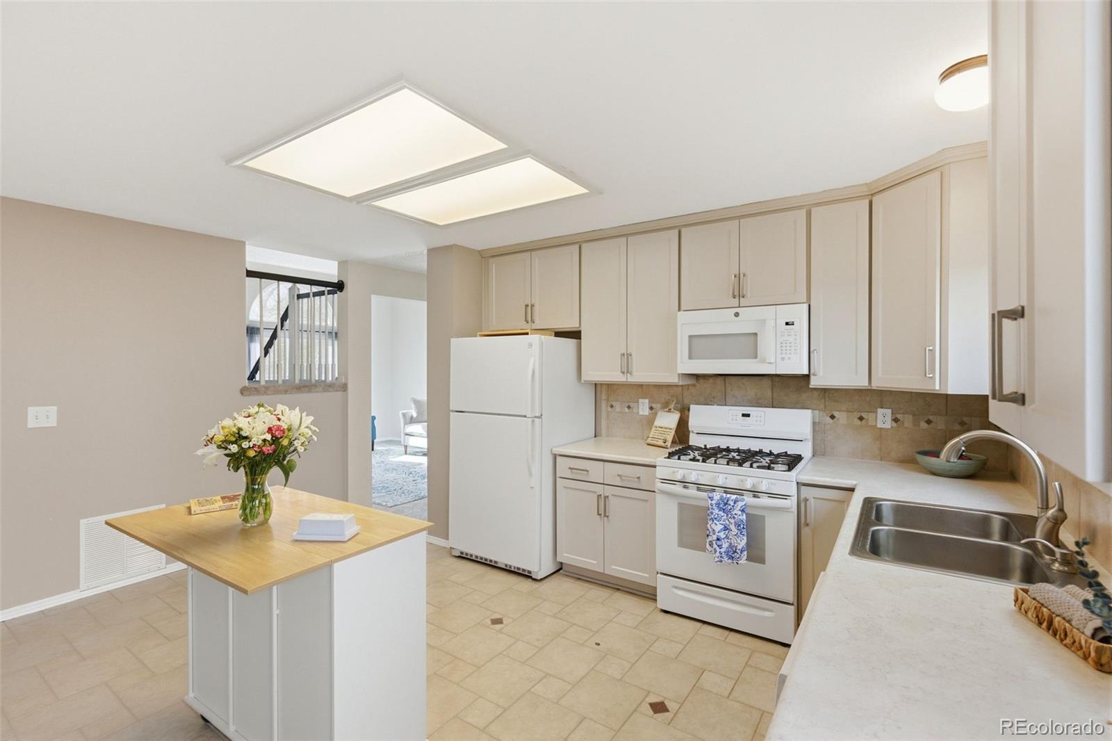 MLS Image #11 for 6665  stonehedge drive,colorado springs, Colorado