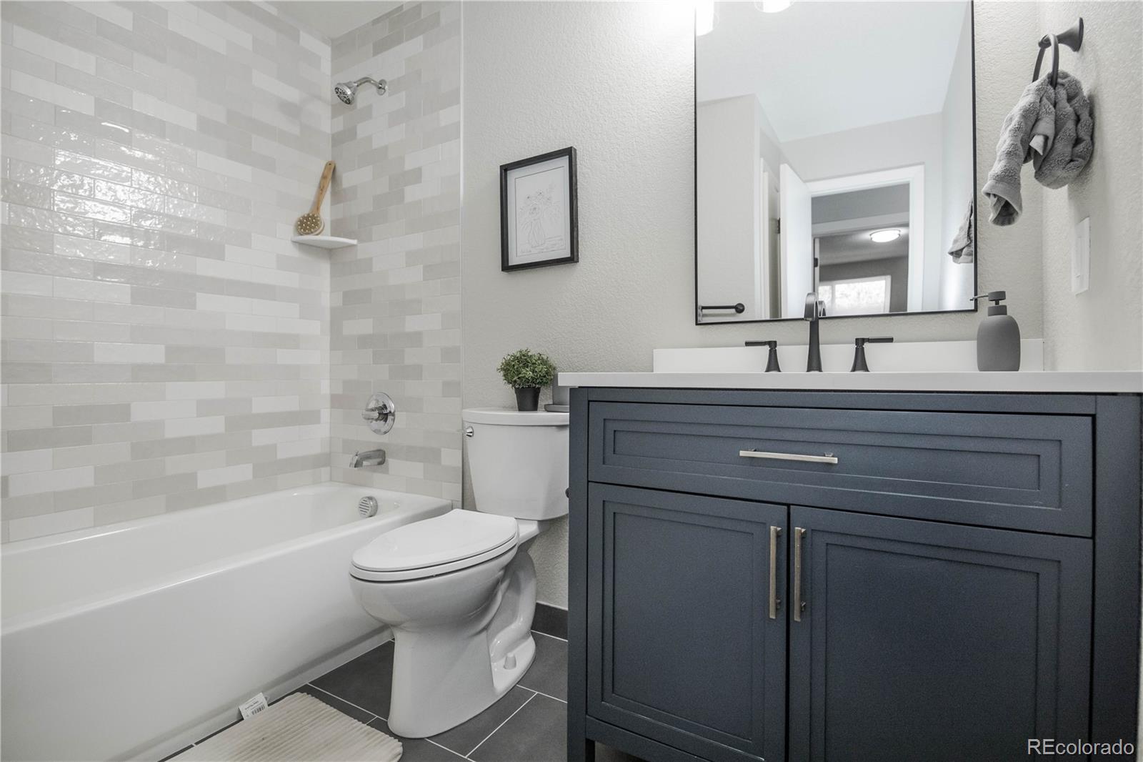 MLS Image #12 for 2846 s lamar street,denver, Colorado