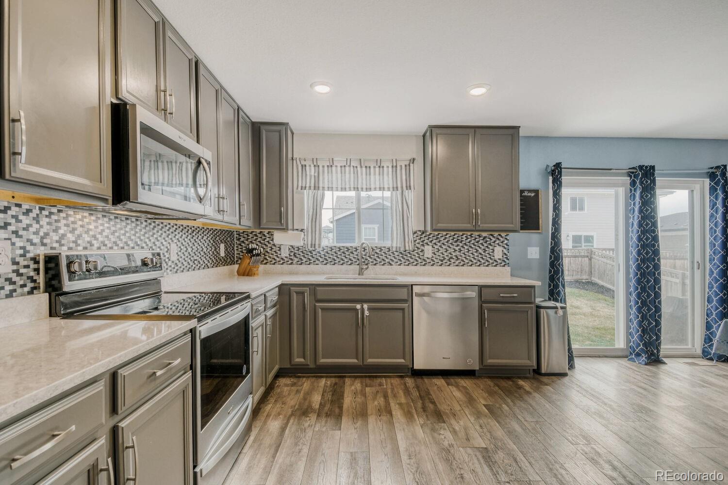 MLS Image #7 for 6096 n nepal street,aurora, Colorado