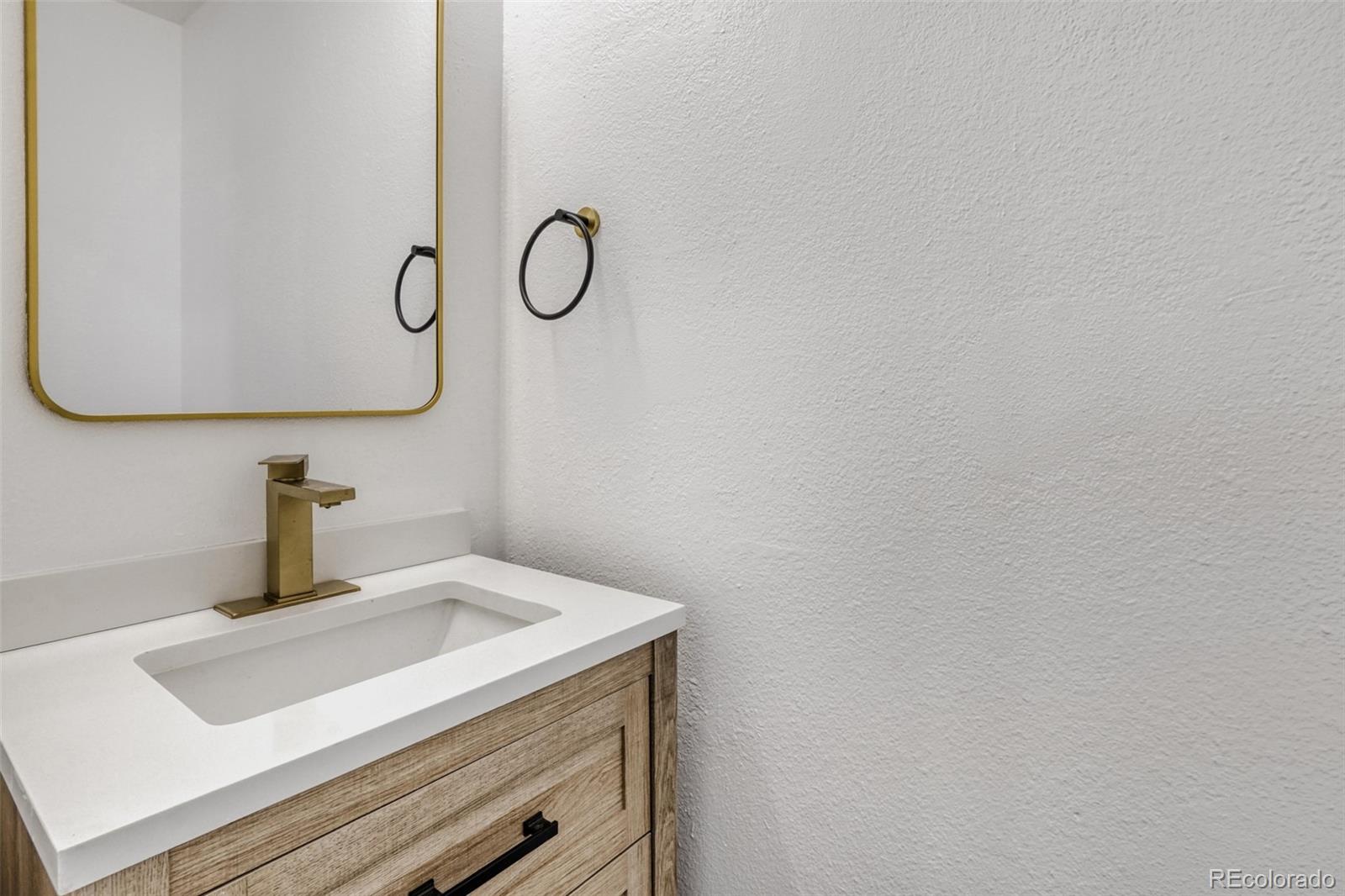MLS Image #12 for 14272 e hawaii circle b,aurora, Colorado