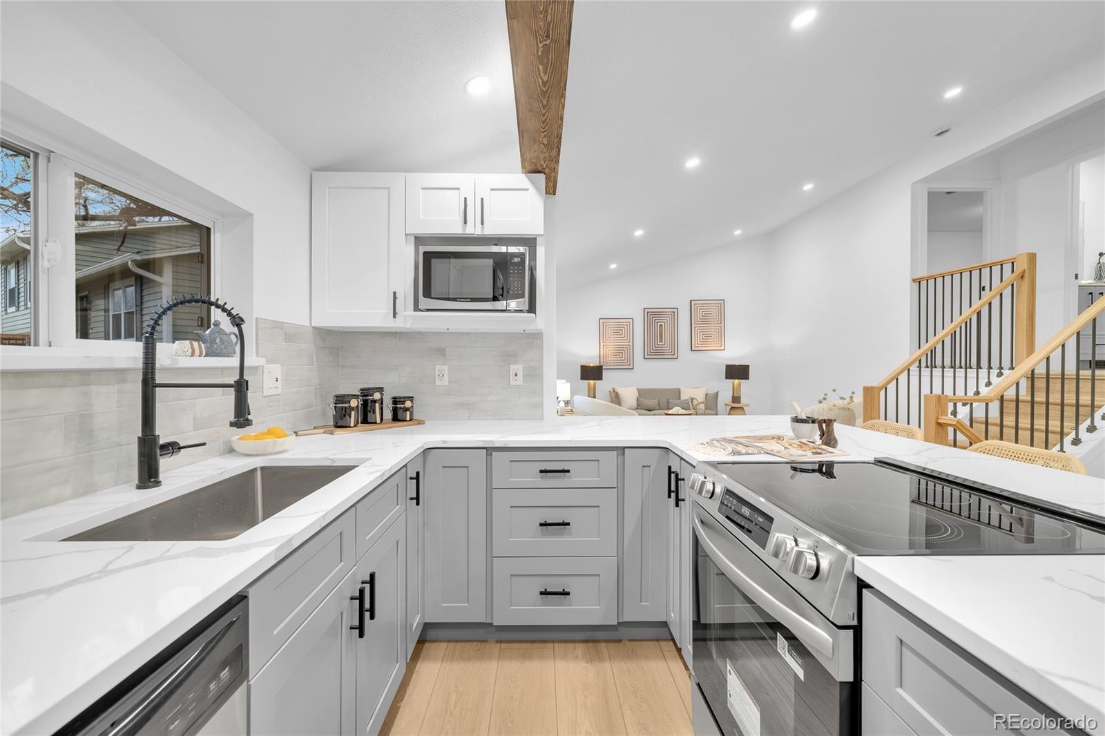 MLS Image #10 for 8573  dover circle,arvada, Colorado