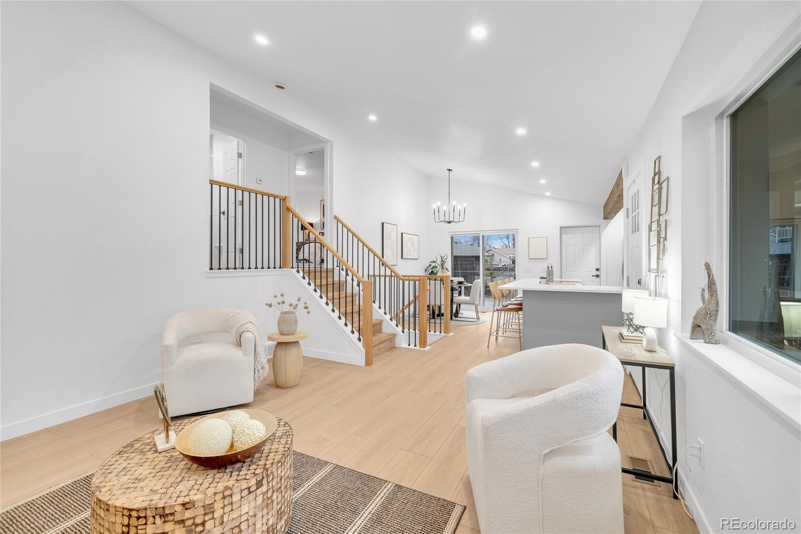 MLS Image #5 for 8573  dover circle,arvada, Colorado
