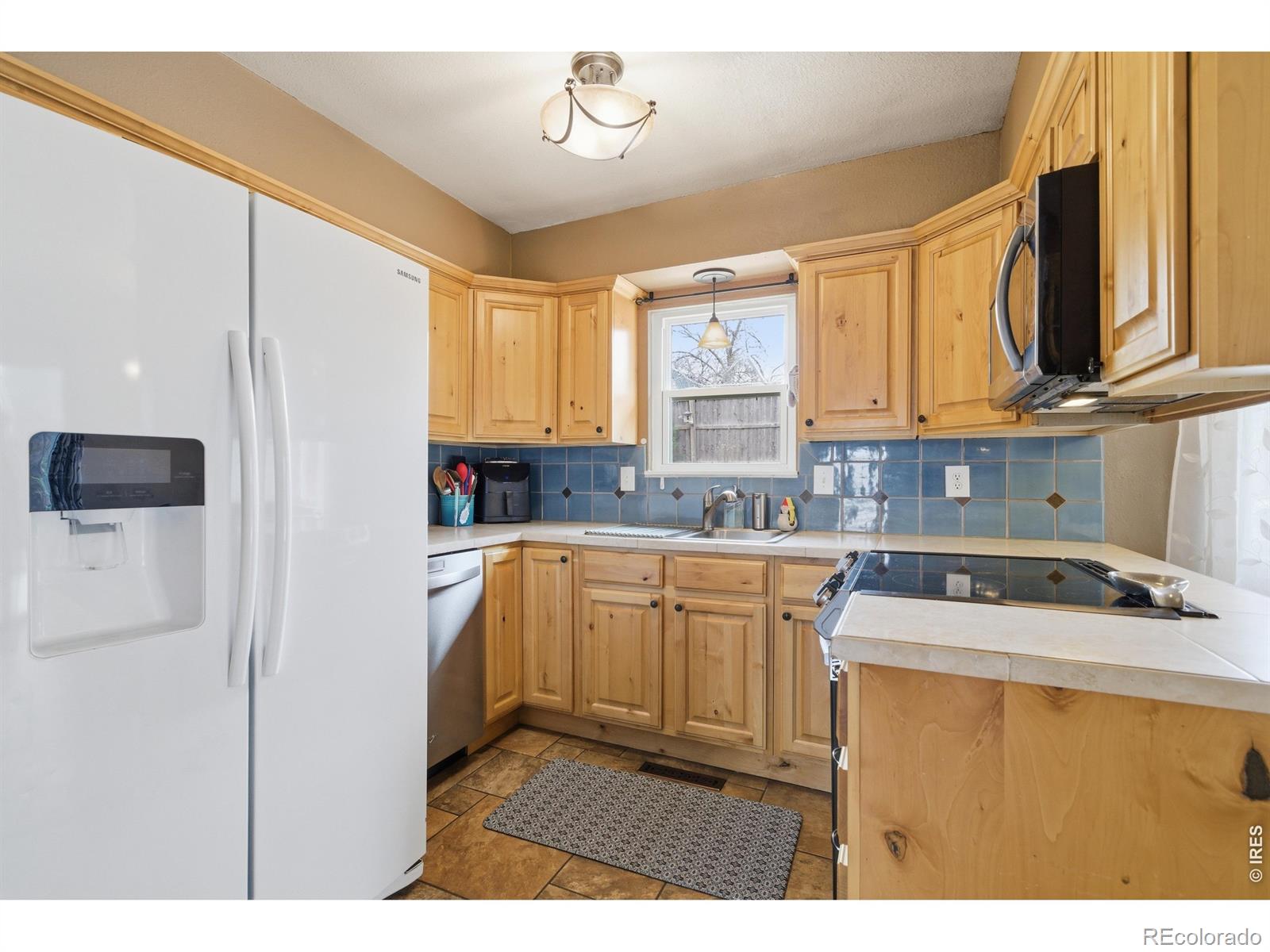 MLS Image #9 for 1256  22nd street,loveland, Colorado