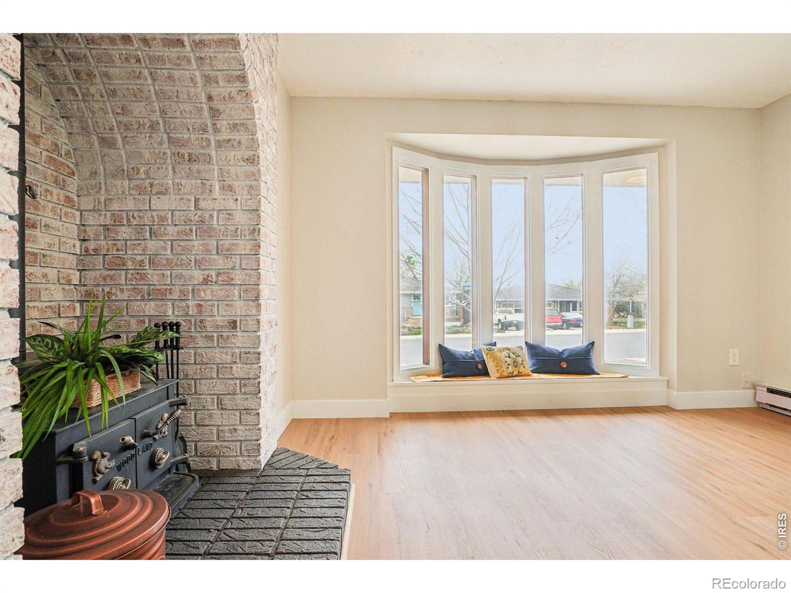 MLS Image #6 for 1518  green place,longmont, Colorado