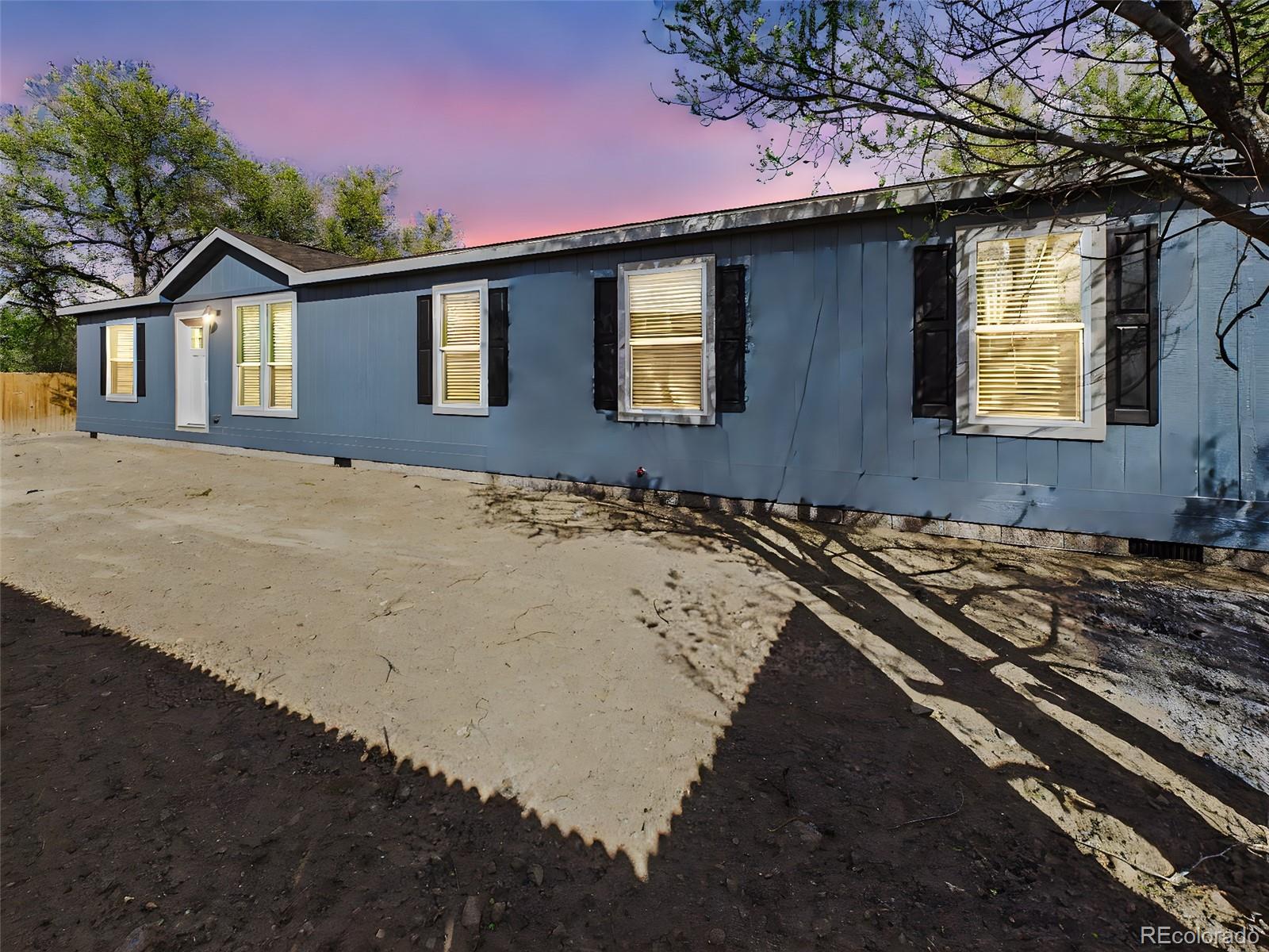 MLS Image #1 for 273 e don drive,pueblo, Colorado