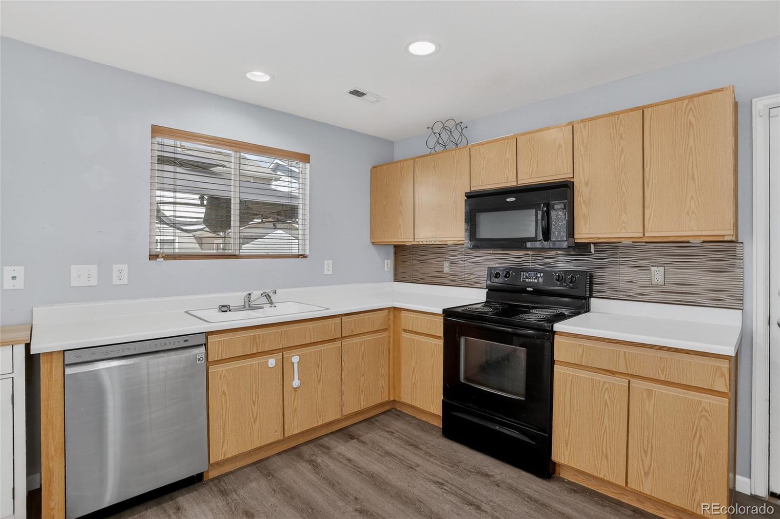 MLS Image #4 for 10671  upper ridge road,longmont, Colorado