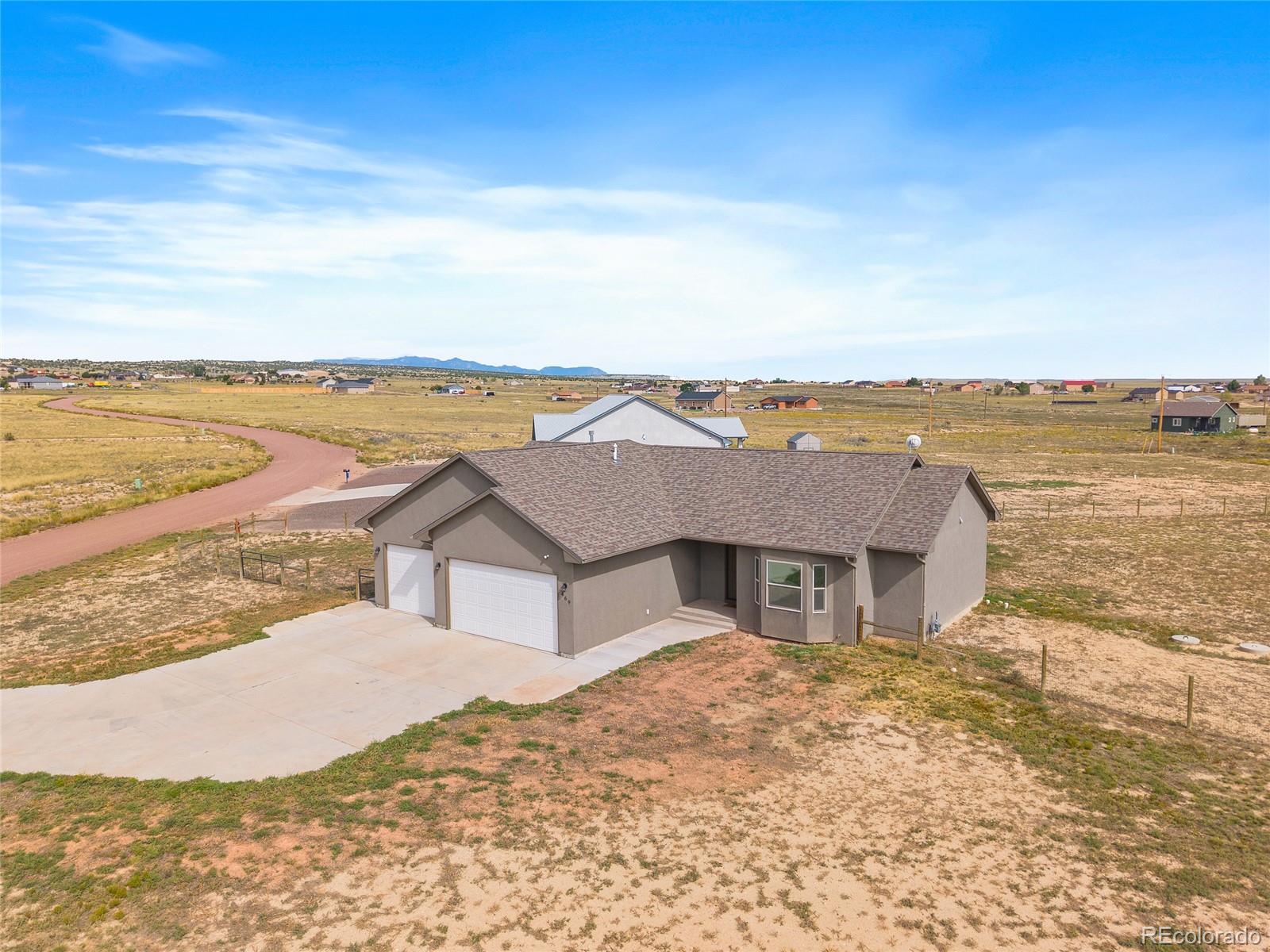 MLS Image #1 for 469 e gentry drive,pueblo, Colorado