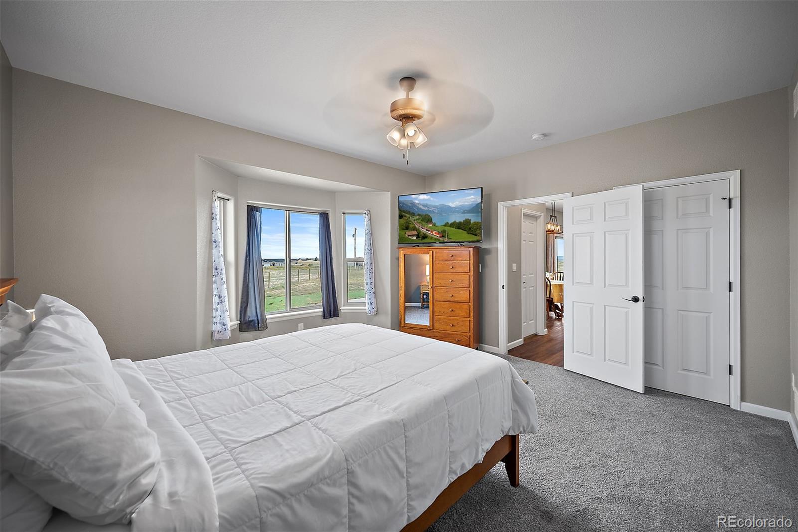 MLS Image #13 for 469 e gentry drive,pueblo, Colorado