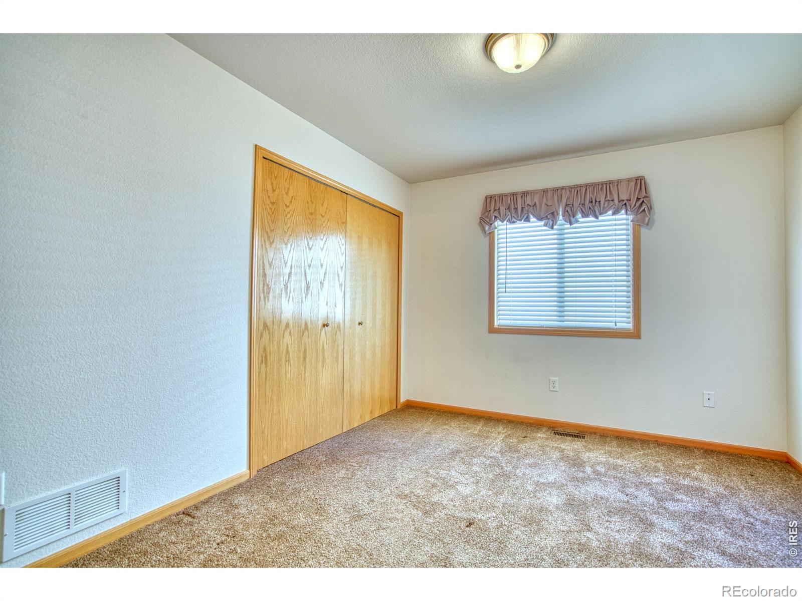 MLS Image #11 for 432  cardinal avenue,loveland, Colorado