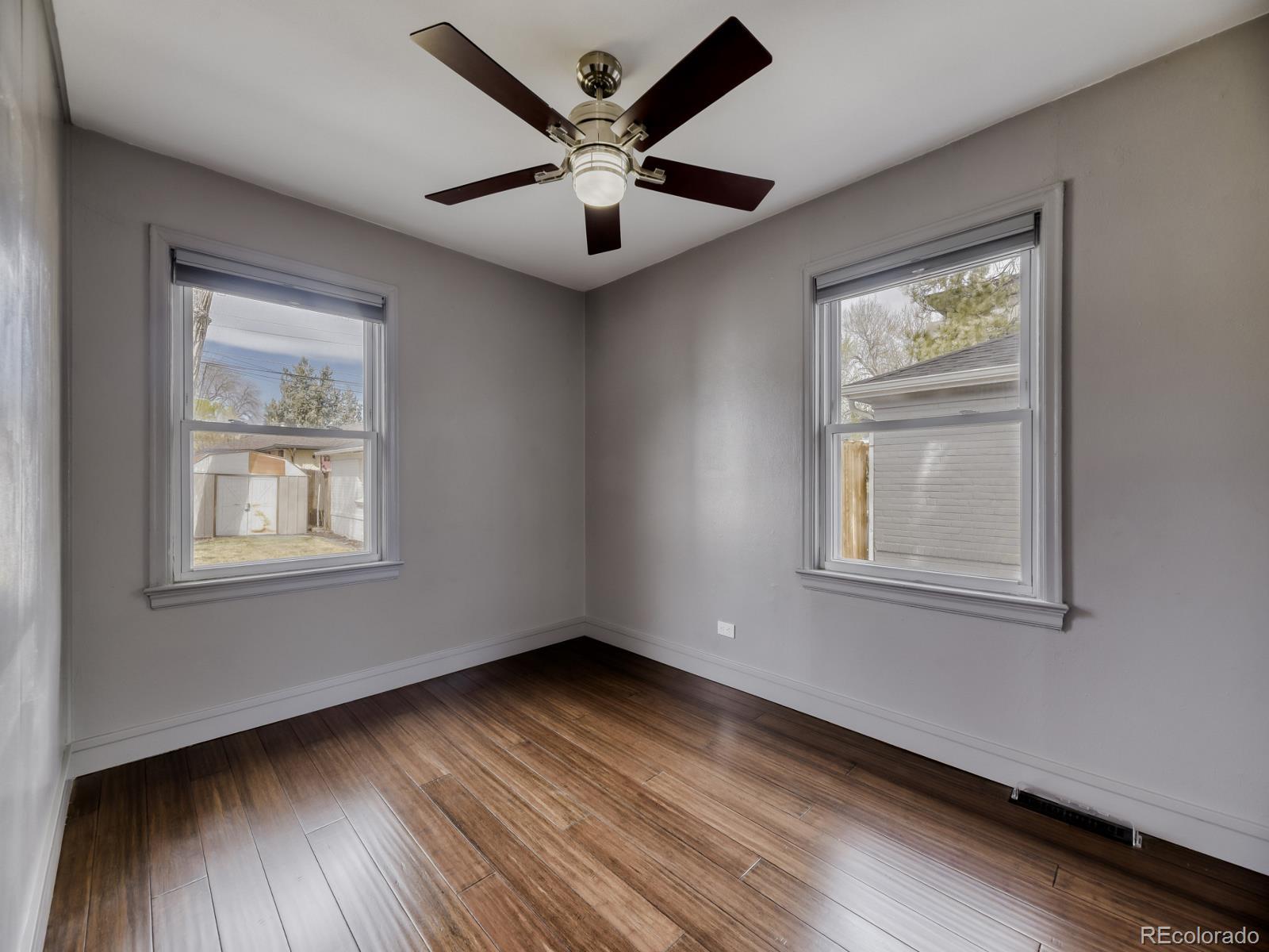 MLS Image #11 for 1105  leyden street,denver, Colorado