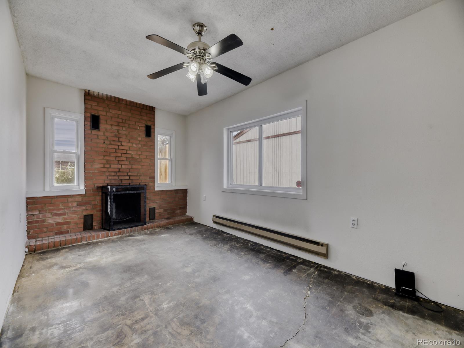 MLS Image #14 for 1105  leyden street,denver, Colorado