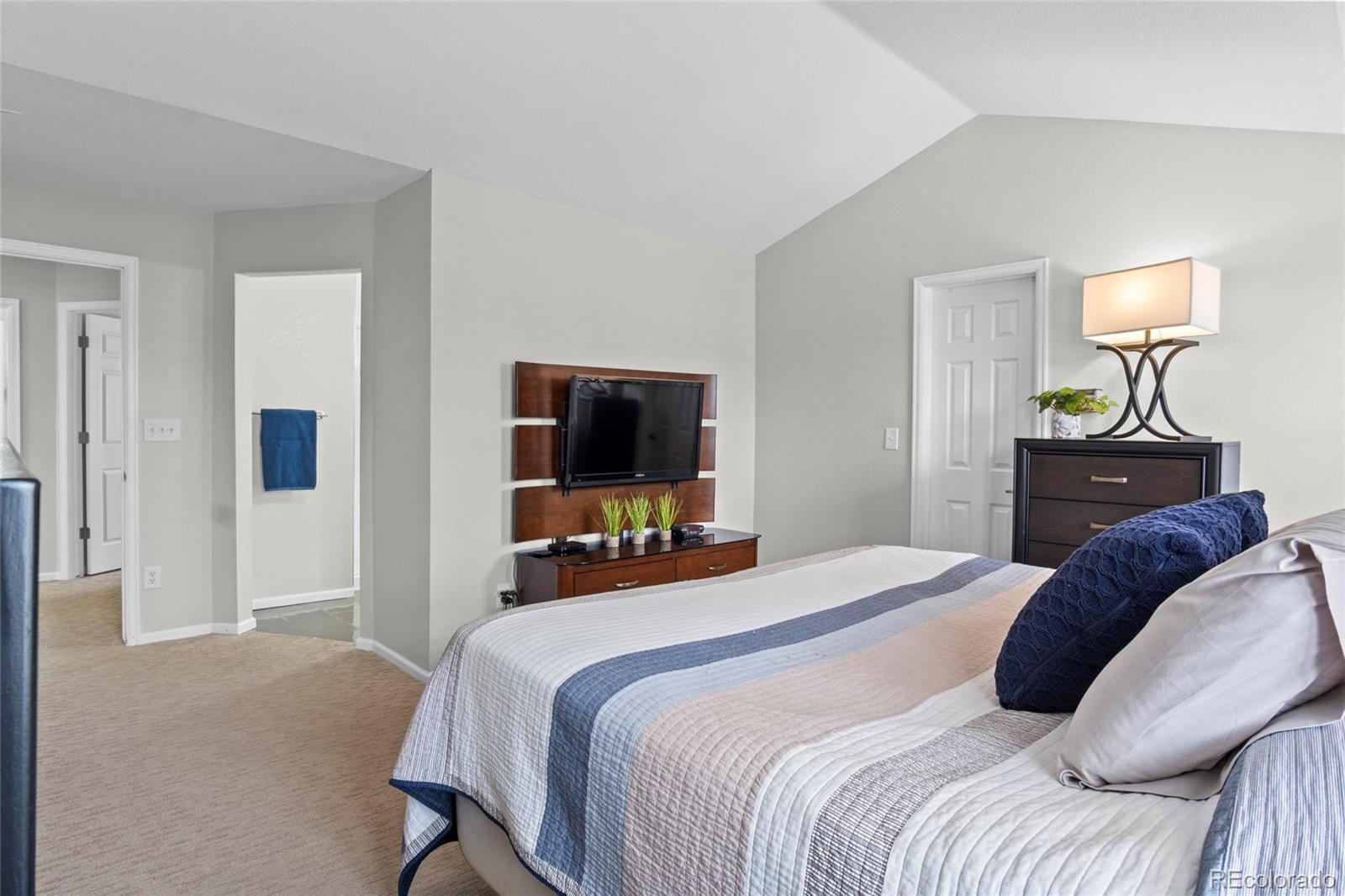 MLS Image #17 for 7850 e jewell avenue,denver, Colorado