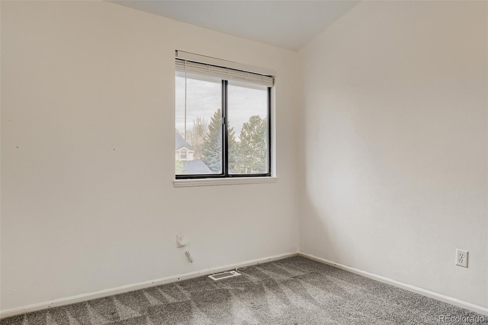 MLS Image #23 for 5038 s evanston street,aurora, Colorado