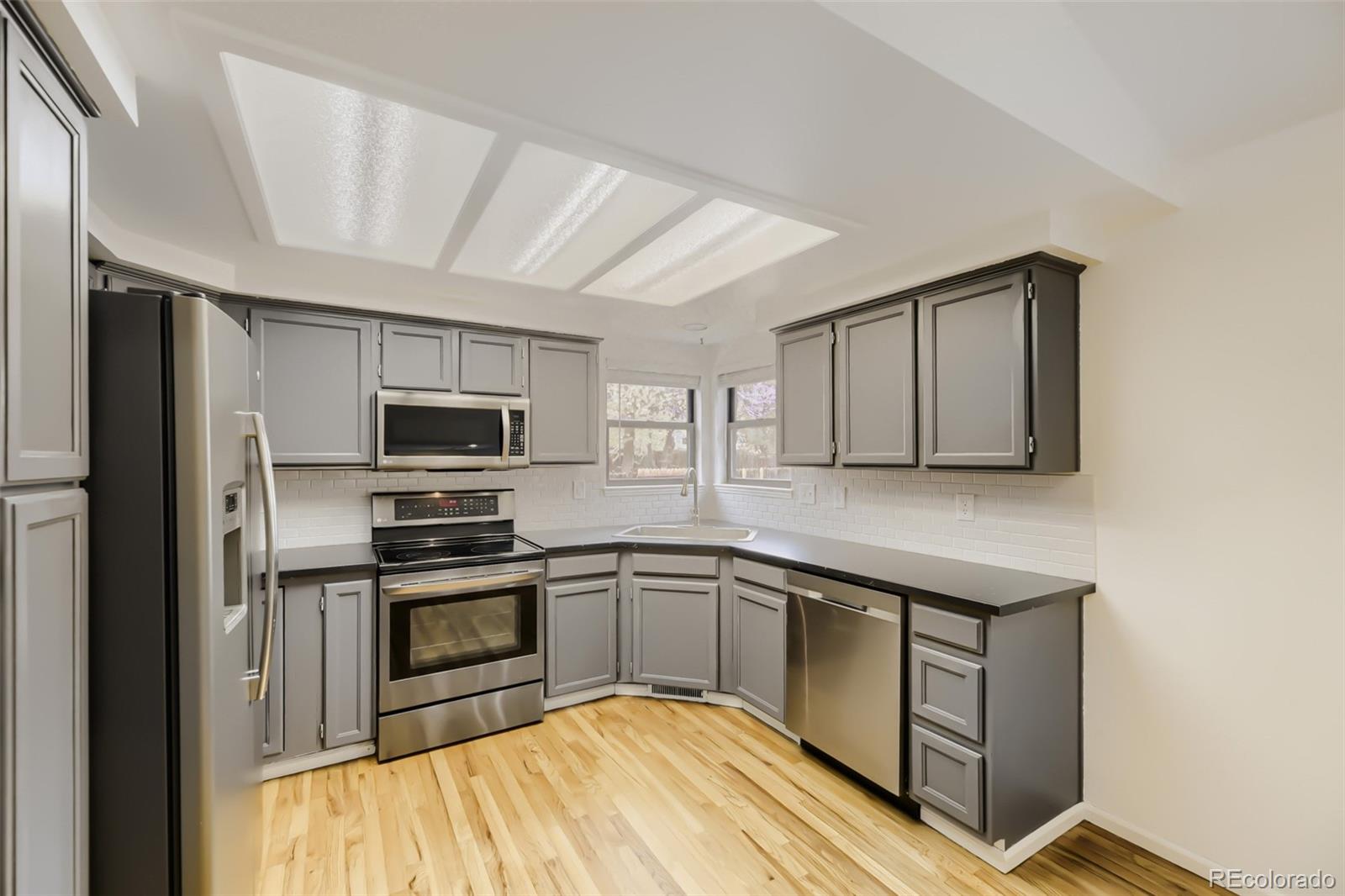 MLS Image #8 for 5038 s evanston street,aurora, Colorado
