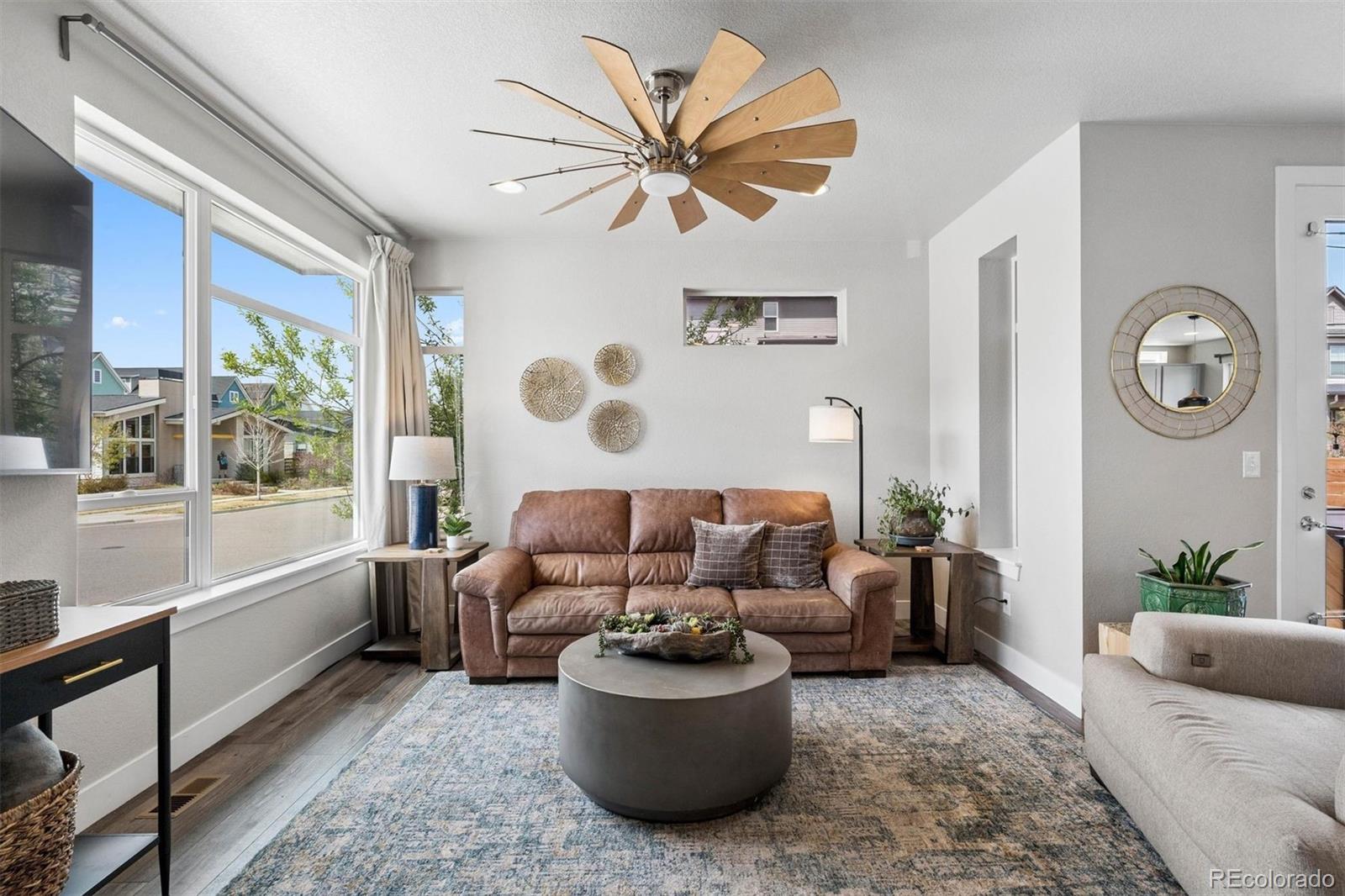 MLS Image #11 for 5870  boston street,denver, Colorado