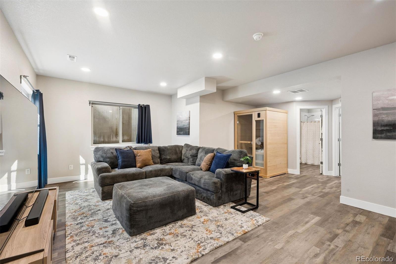 MLS Image #26 for 5870  boston street,denver, Colorado