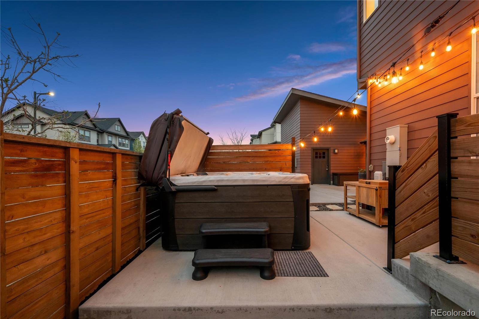 MLS Image #38 for 5870  boston street,denver, Colorado