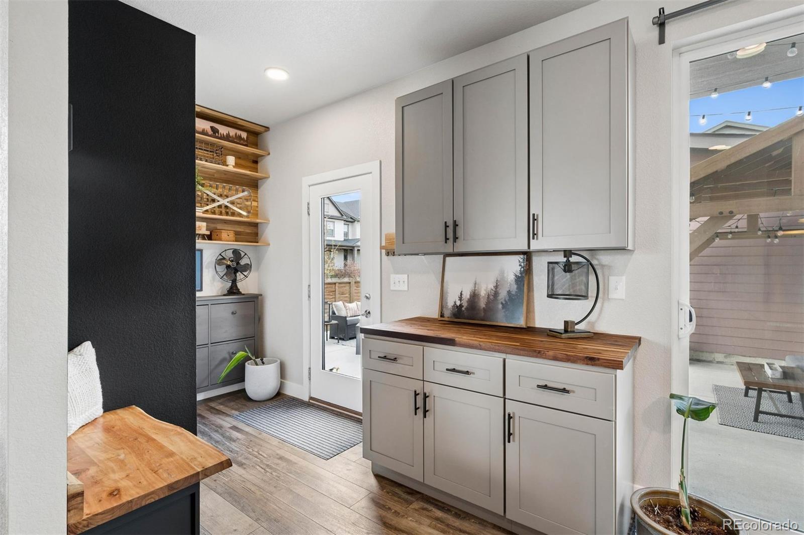 MLS Image #4 for 5870  boston street,denver, Colorado