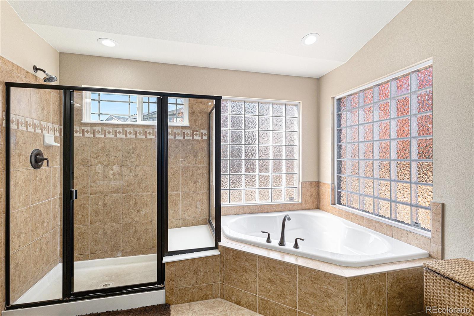 MLS Image #21 for 24488 e belleview place,aurora, Colorado