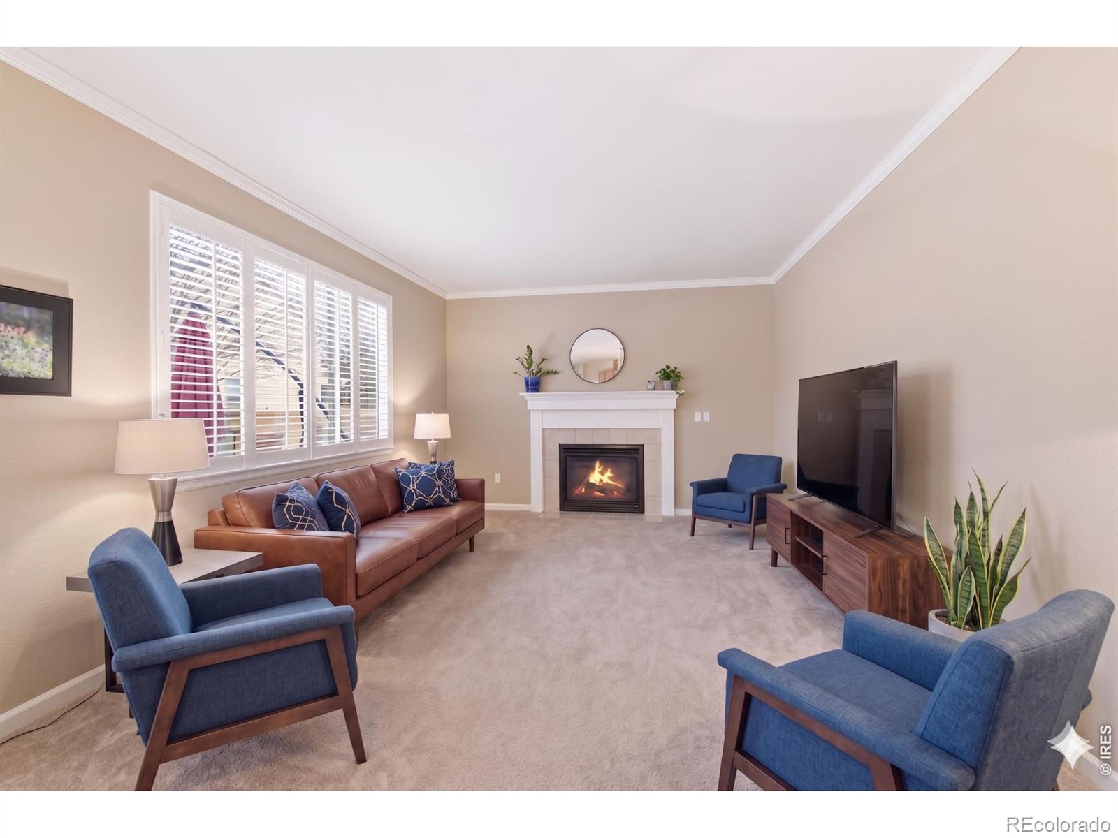 MLS Image #2 for 5822  oak meadows boulevard,firestone, Colorado