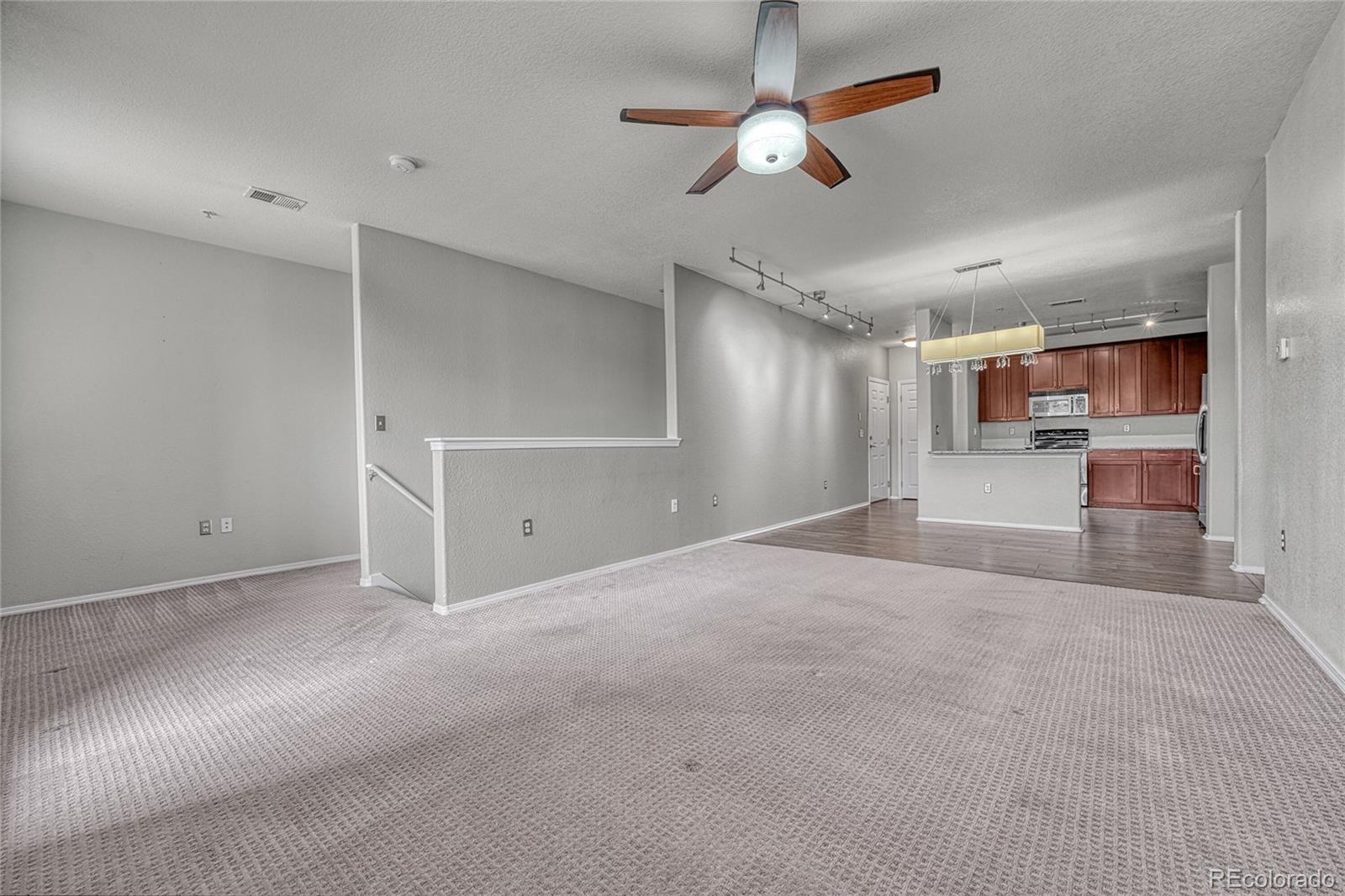 MLS Image #6 for 15540  canyon gulch lane 210,englewood, Colorado