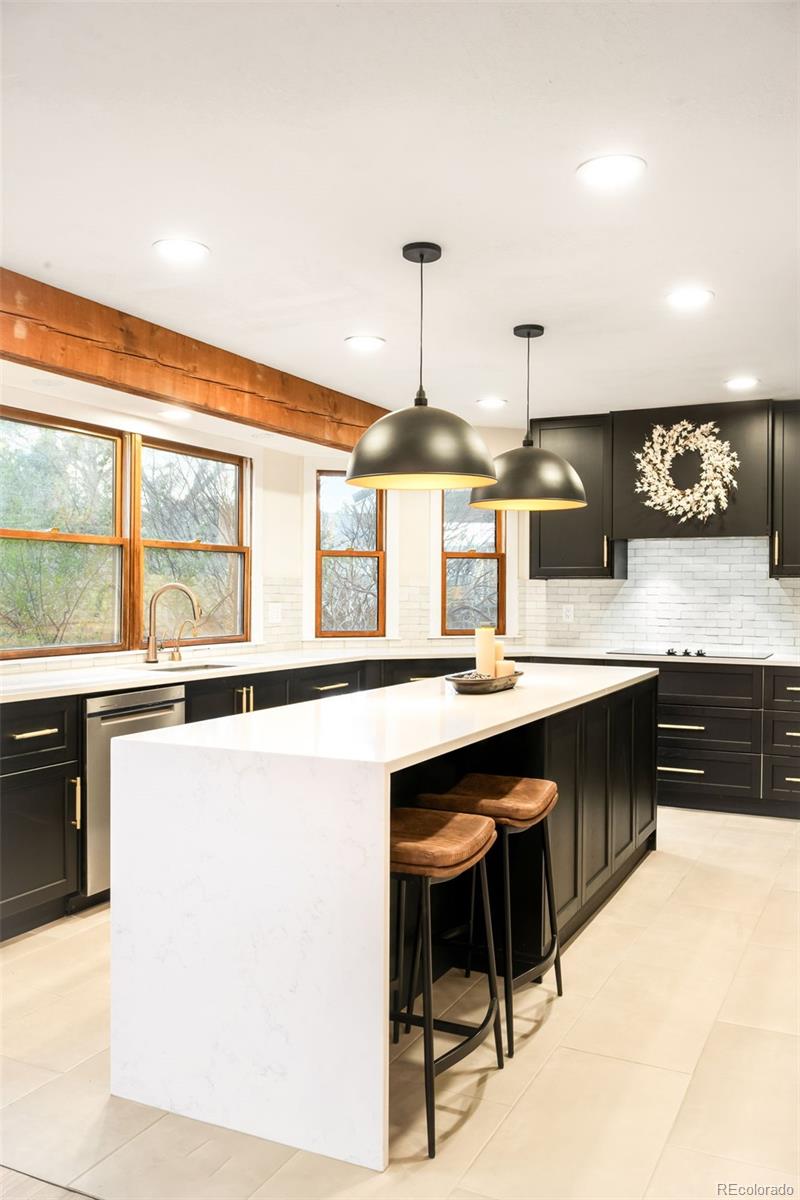 MLS Image #12 for 5757 s laredo court,centennial, Colorado