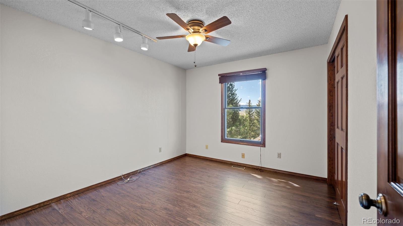 MLS Image #15 for 430  picasso court,colorado springs, Colorado