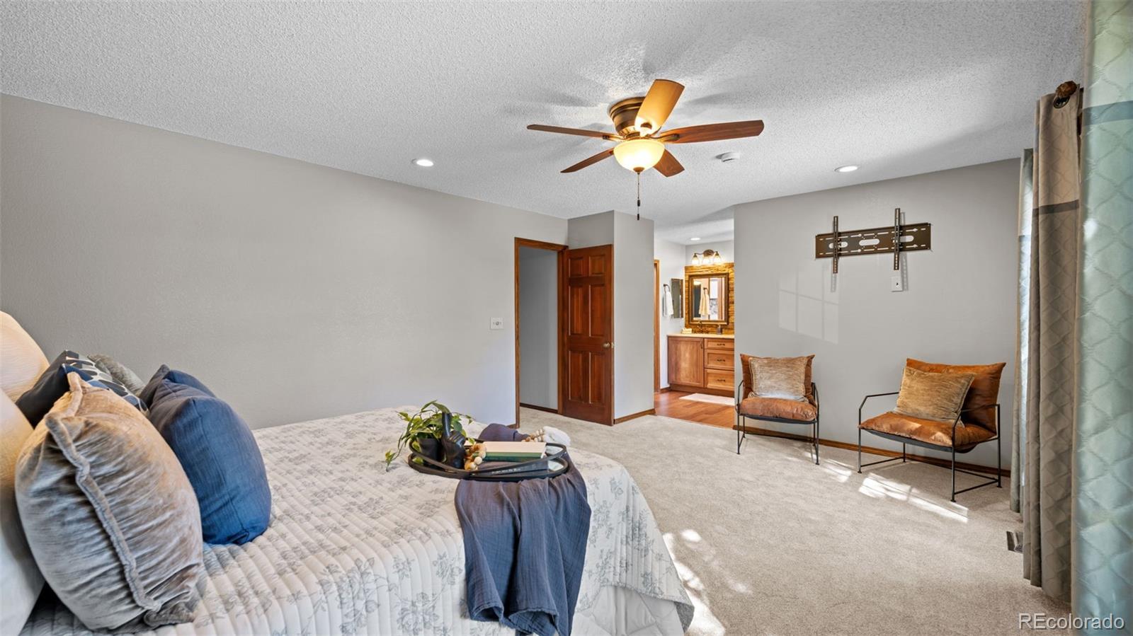 MLS Image #17 for 430  picasso court,colorado springs, Colorado